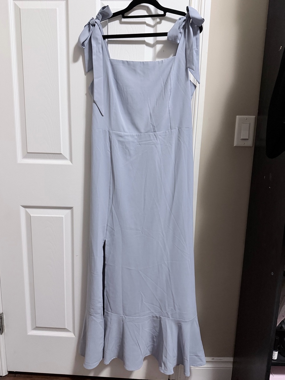 LuxeTo Love Of Romance Tie-Strap Ruffled Midi Dress French Blue XL NWT